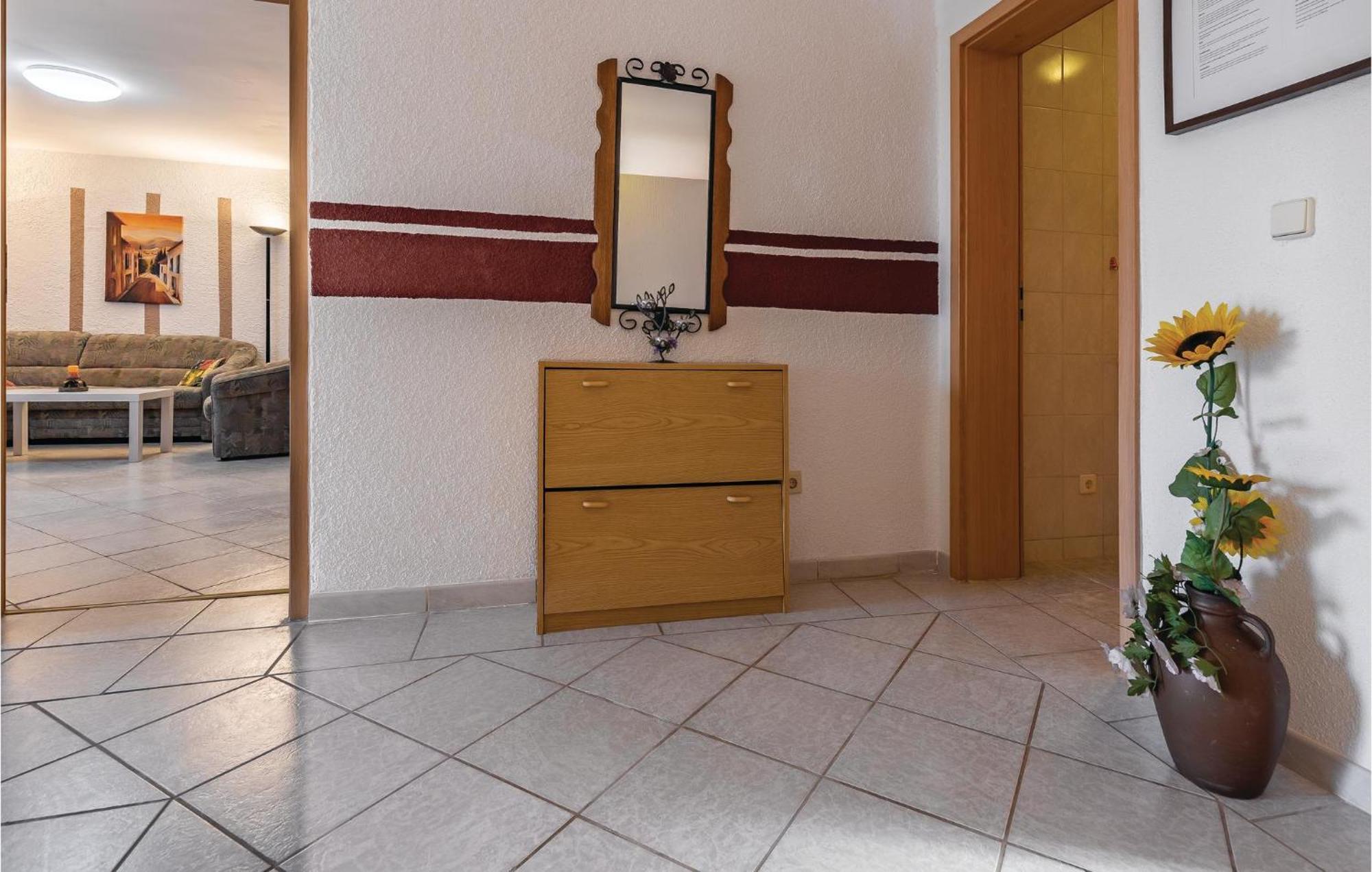 3 Bedroom Awesome Apartment In Pavicini Екстер'єр фото