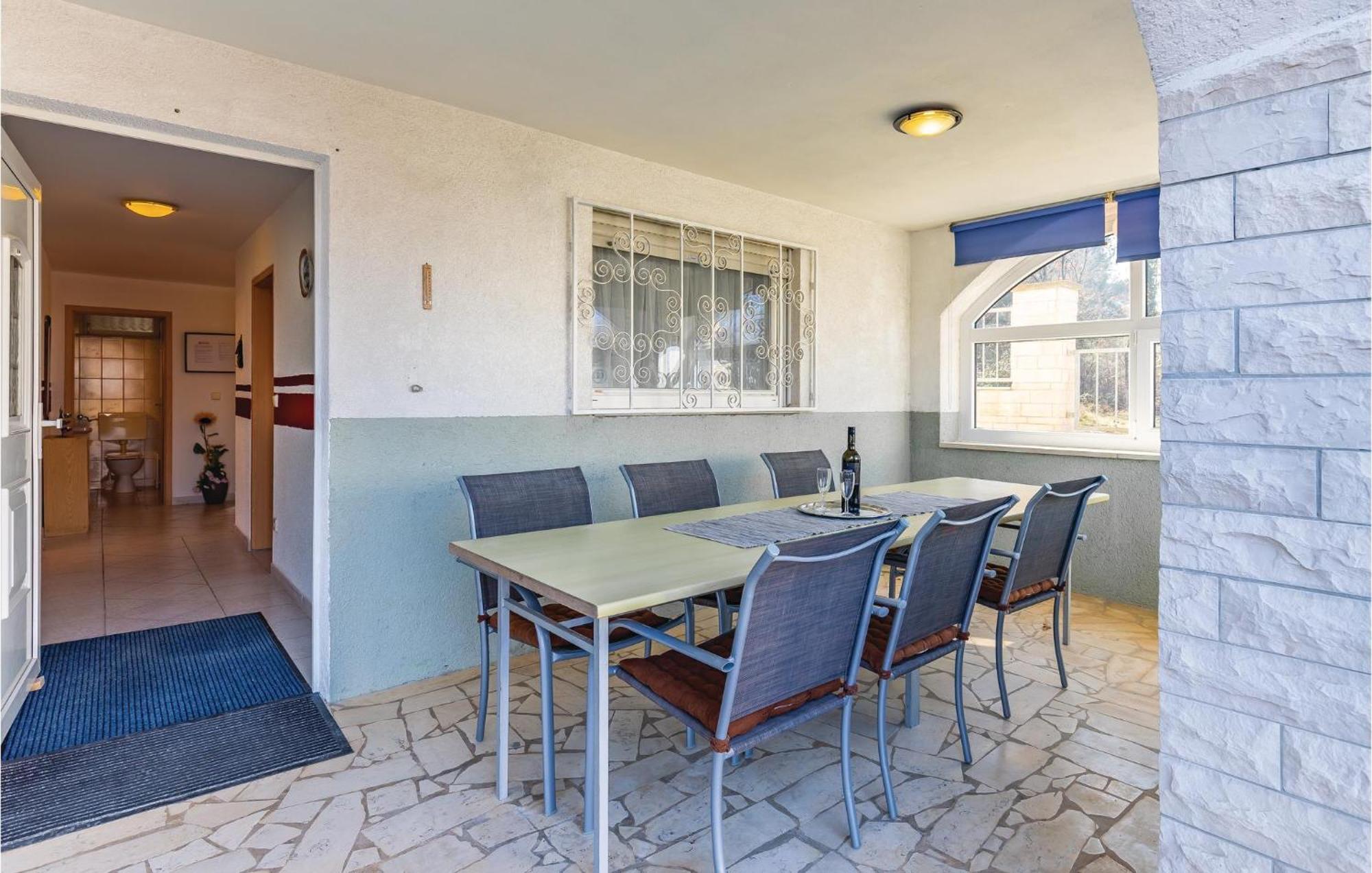 3 Bedroom Awesome Apartment In Pavicini Екстер'єр фото